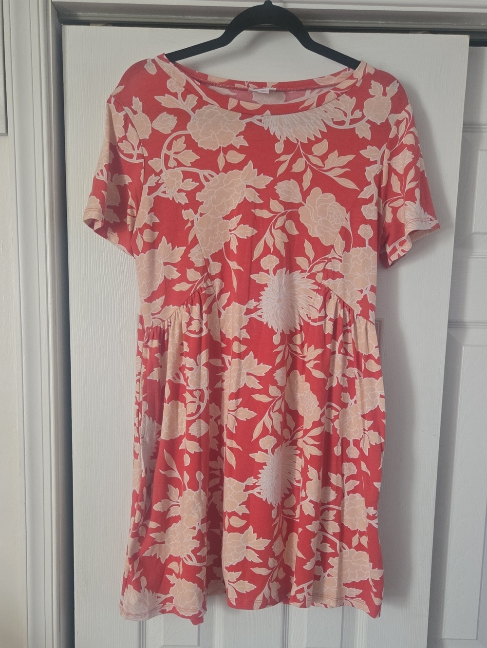 LulaRoe MONICA dress: Coral Floral Short-Sleeve Dress